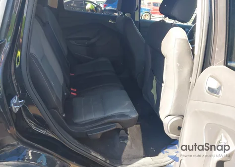 2016 Ford Escape Se z USA, uszkodzony, nr VIN 1FMCU9GX4GUB93826